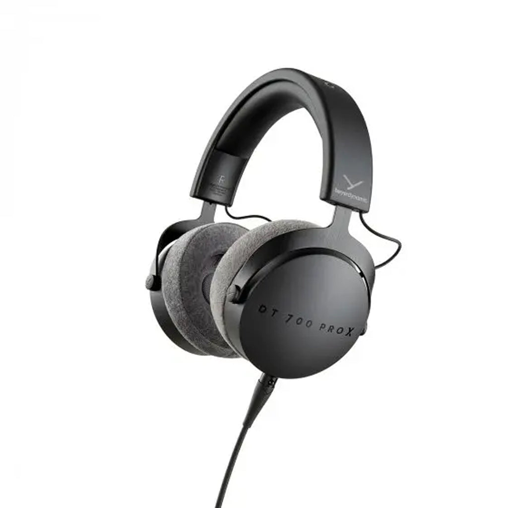 Beyerdynamic DT 700 PRO X Studio headphones for recording & monitoring (closed)