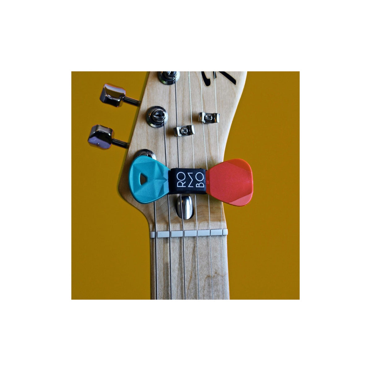 Rombo Guitar Pick Holder