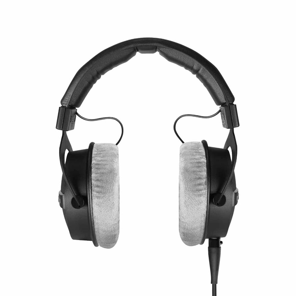 Beyerdynamic DT 770 PRO X 48 Ohms Studio headphones for recording & monitoring (closed-back)