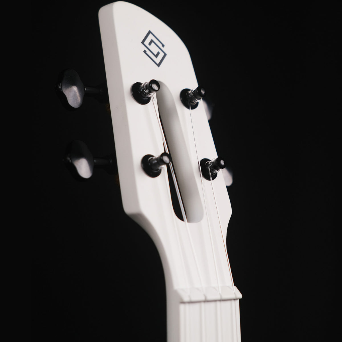 Strydom Concert BM-9C Carbon Fiber Travel Ukulele- Snow