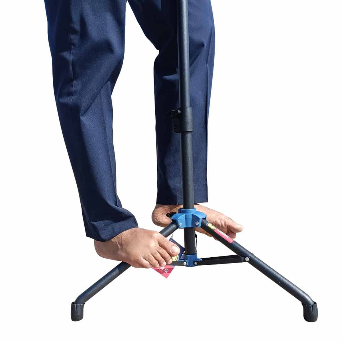 Galux ( GMT-810 Laptop & projector tripod stand