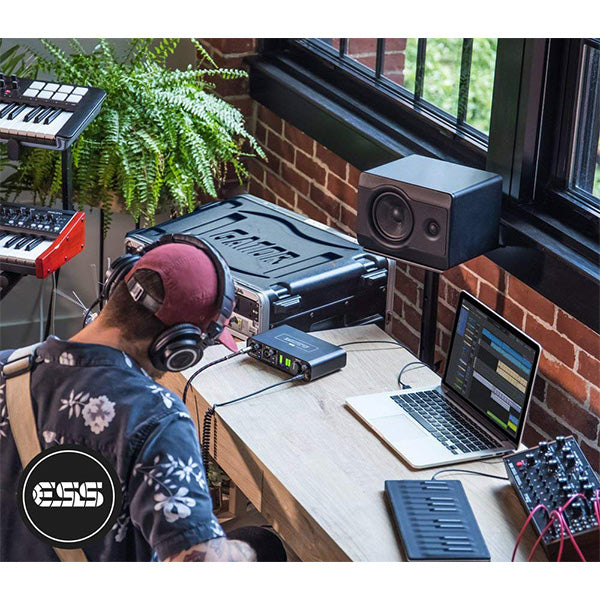 MOTU M2 USB-C Audio Interface