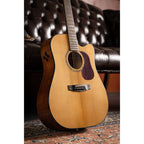 Cort GOLD DC6 Semi Acoustic Guitar with Carry Bag - Natural