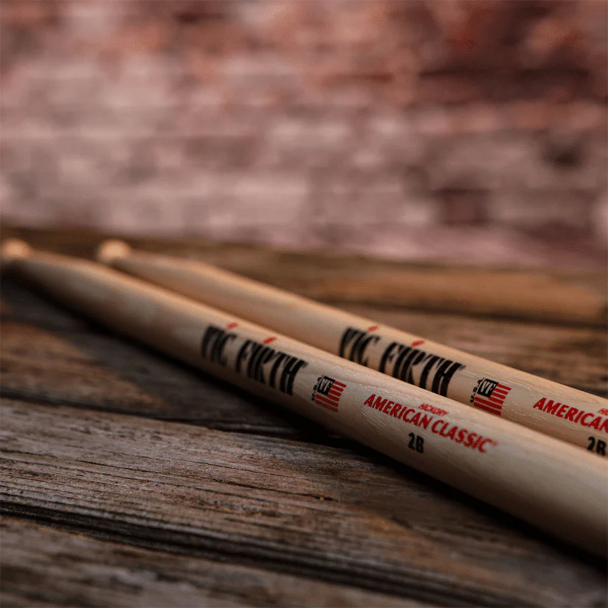 Vicfirth American Classic® 2B Drumsticks
